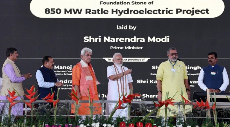 Modi lays foundation stone of Rs 20,000 cr worth projects in J&K