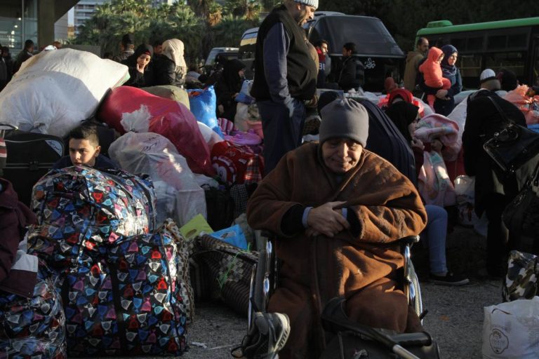 Lebanon thwarts smuggling of 20 Syrian refugees